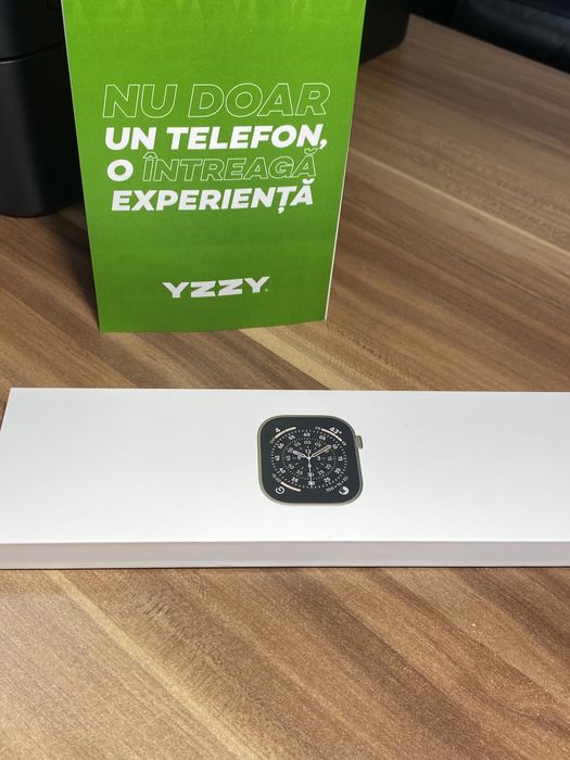 Apple Watch Seria 11 / 42 mm / Titanium / Gold | Nou sigilat
