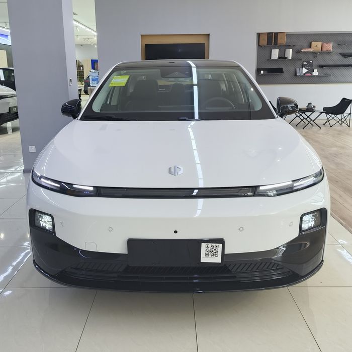 Leapmotor B01 550Km Elektr Premium Full 3 yil garantiya