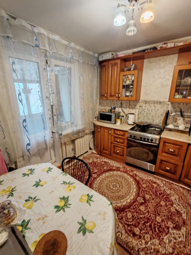 Продам 2-комнатную квартиру