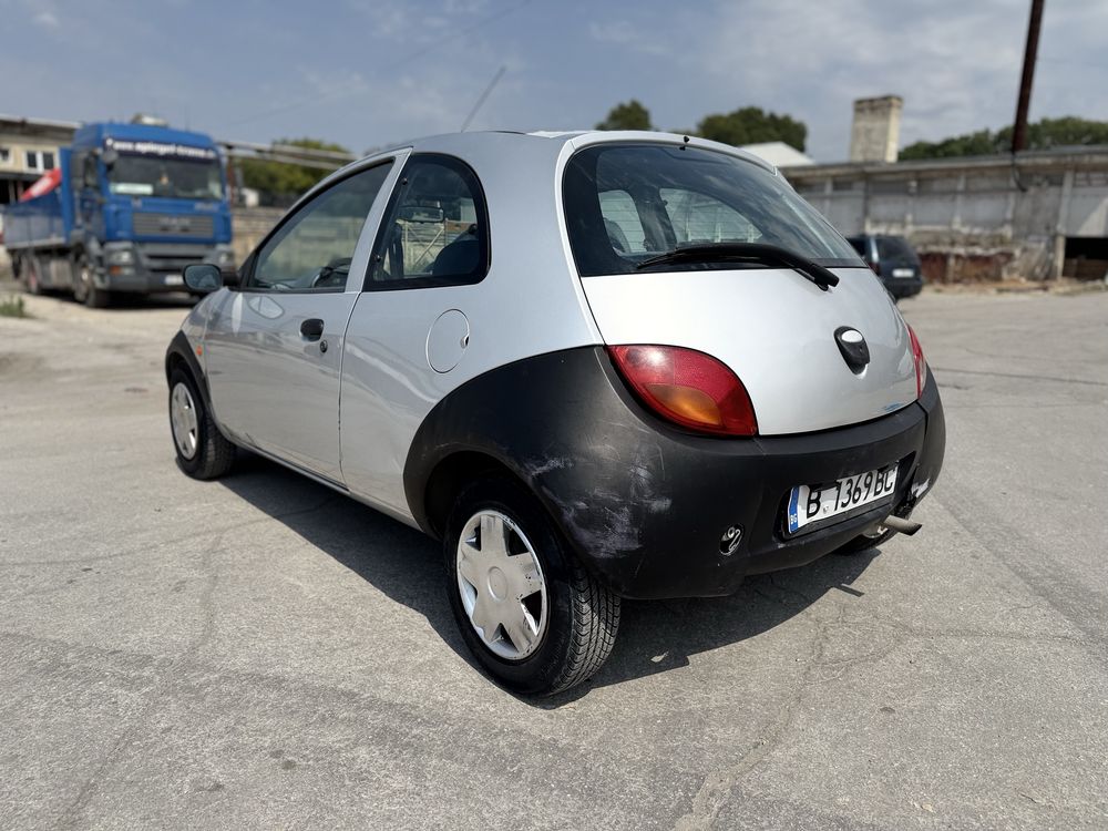 Ford Ka 1.3 Бензин Климатик Всичко платено 2 комплекта гуми