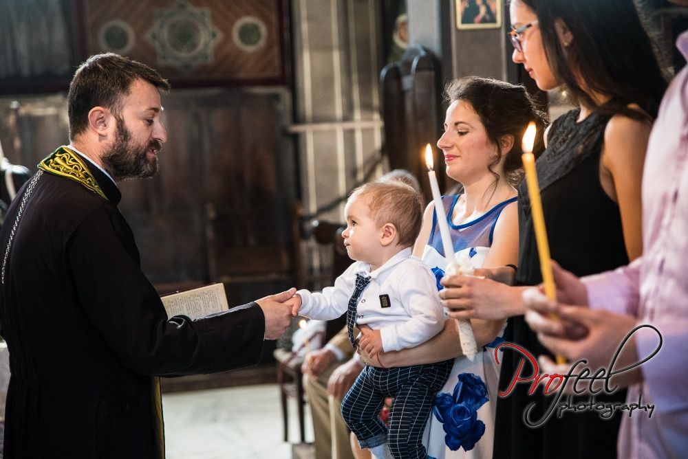 Фотограф за кръщене, рожден ден, фотосесия в София