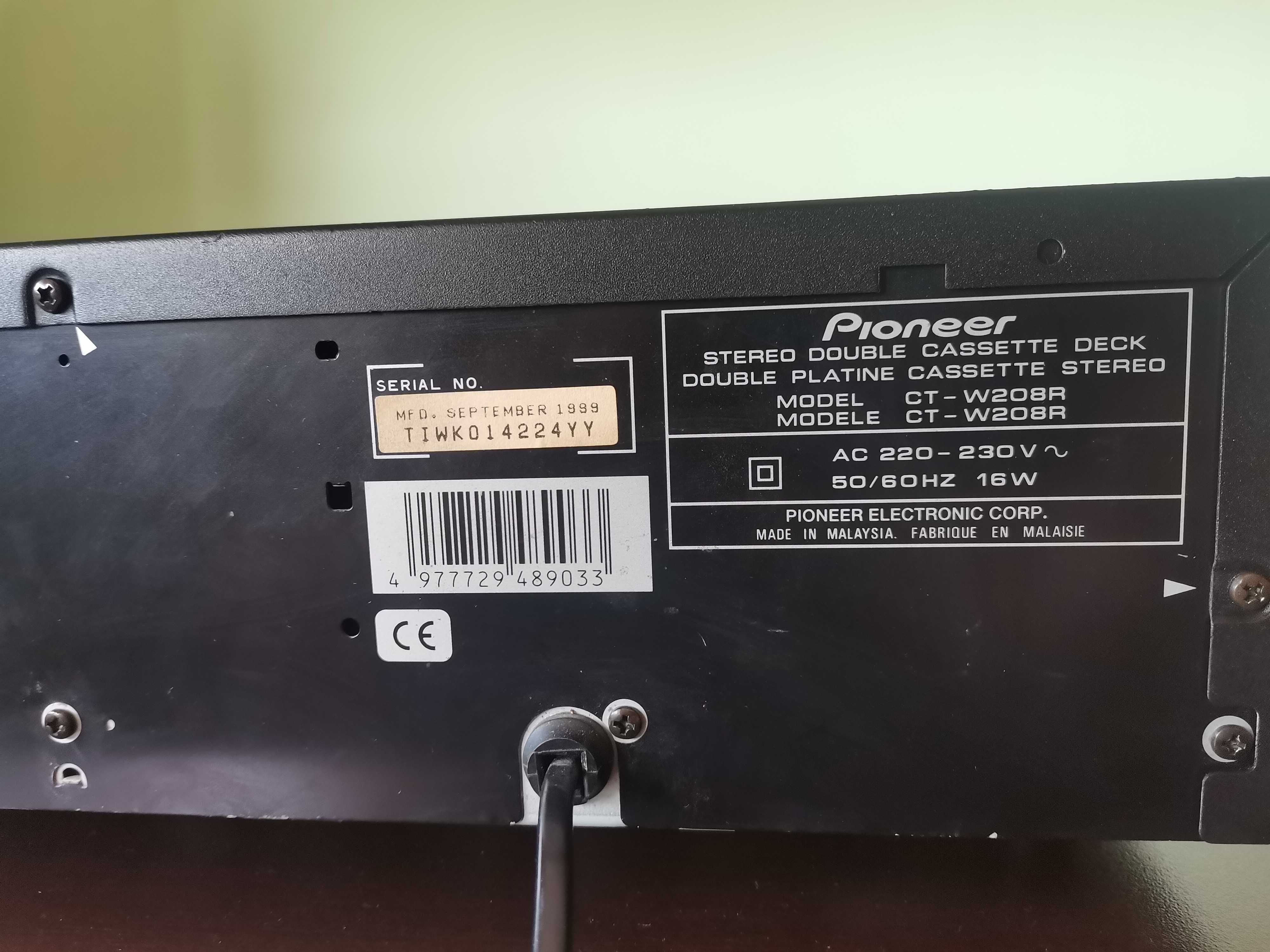 Касетен дек Pioneer ct w208r