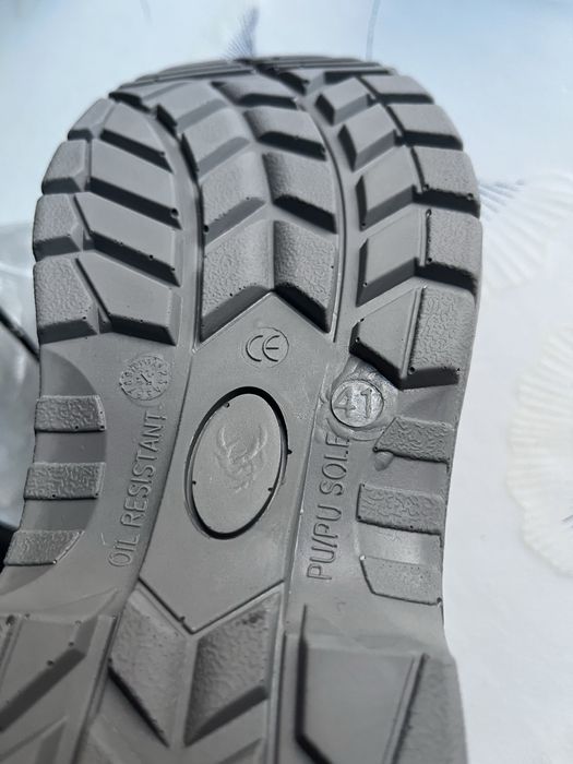 Спецодежда, ботинки рабочие