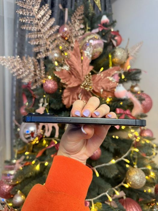 iPhone 15 pro max 256 gb black!