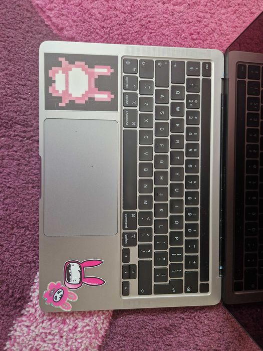 Ecran Macbook pro a2338