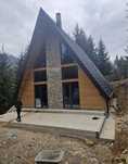 Cabane lemn Casa Tip A frame, pe structura din lemn la gata