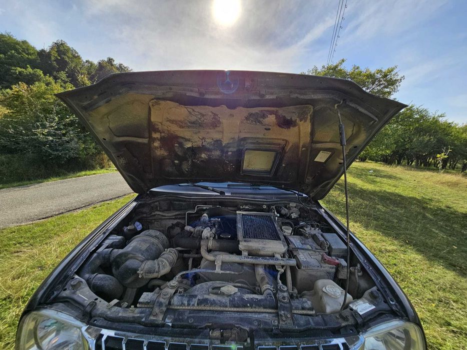 Vând Mitsubishi L200 4x4 2.5TDI