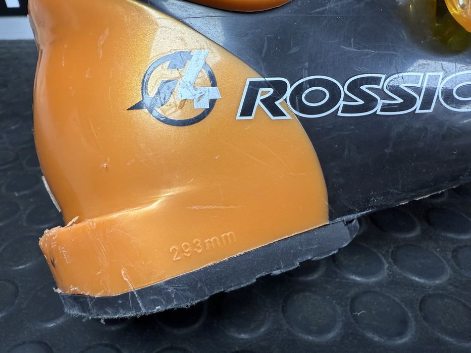 Clapari marca Rossignol si casca ski marca F2