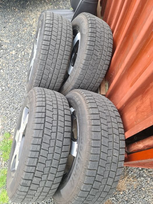 Jante aliaj originale Touareg r17 cauciucuri noi iarnă M+S 235/65/17