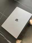 MacBook Pro M1 Max 2021 16" inch 32Gb Ram, 2Tb, 32 core GPU, cutie