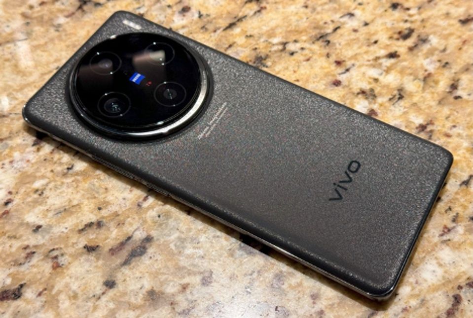 Смартфон Vivo x100