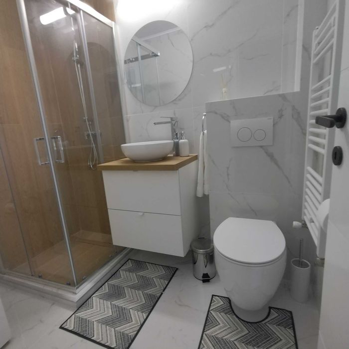 Inchiriez garsoniera in Zorilor , str. Ciresilor , langa UMF