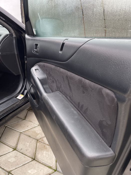 Retapitare / Recondiționare fete uși auto