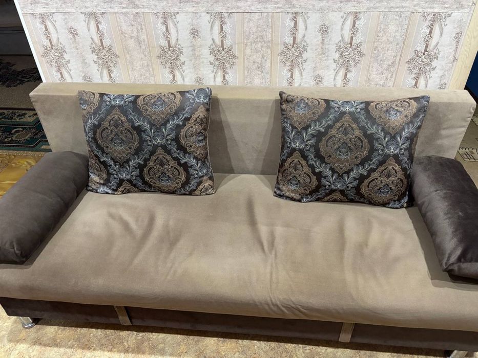 Продам раскладной диван