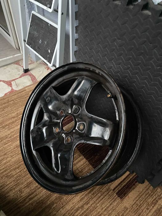 структурни метални джанти с оригинални WV тасове 16 цола