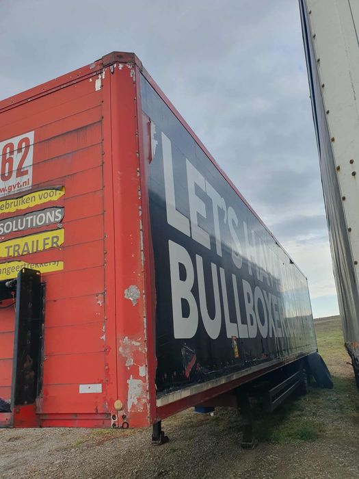 Vand semiremorca KOGEL 2007 in stare foarte buna