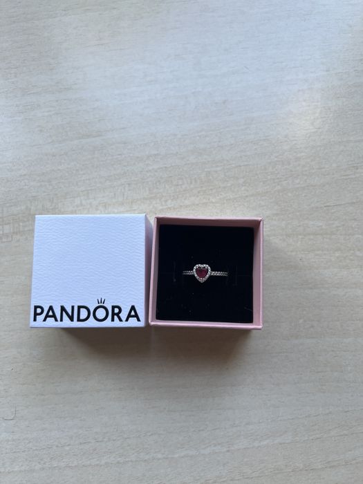 Vand inel inima pandora