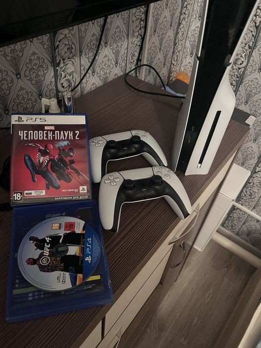 Продам Play station 5 slim с дисководом