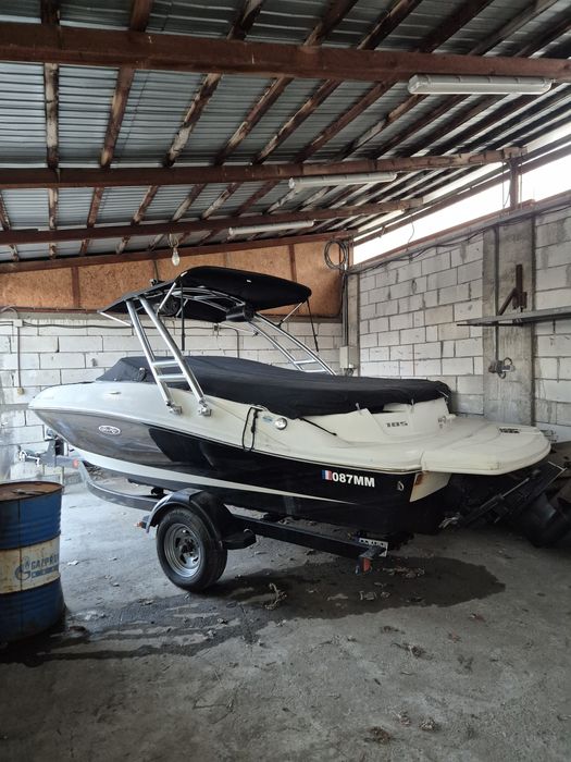 Barca Sea Ray 185 sport- posibilitate plata in rate