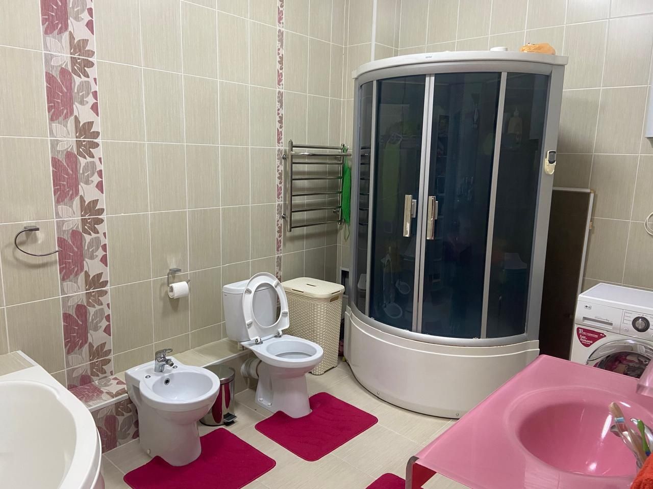 3-комн. (155 м²), Центр - Облсуд, 4 этаж