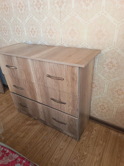 Срочно продам комод
