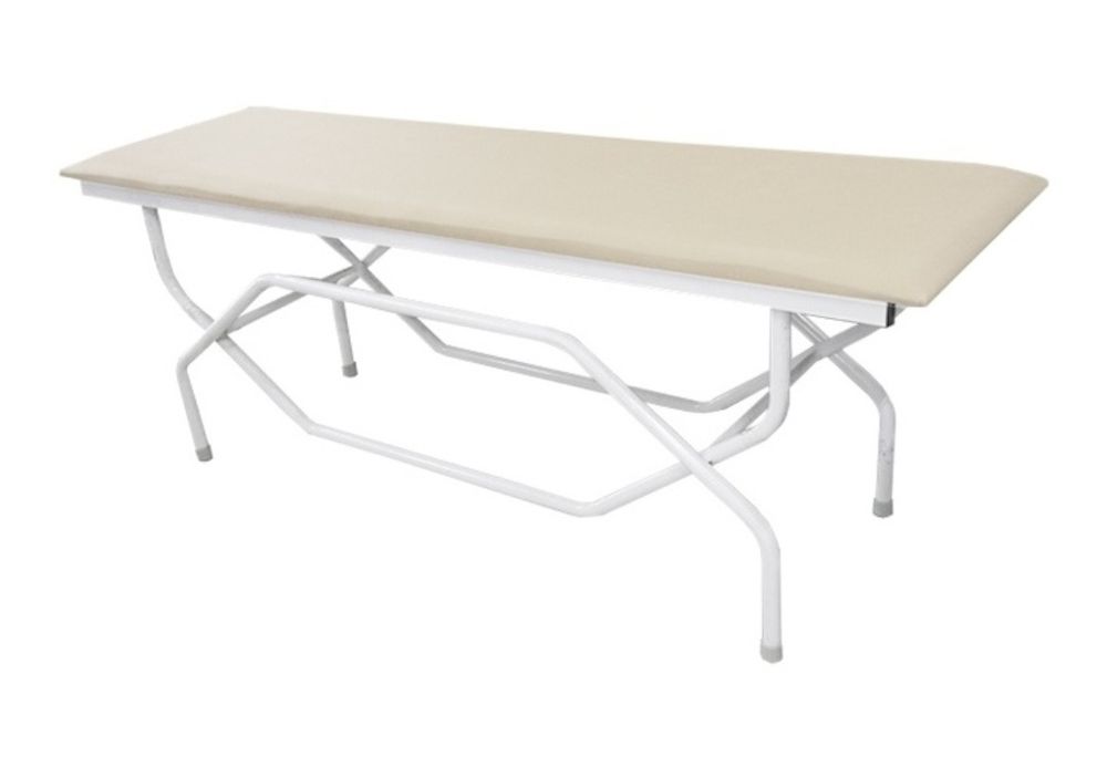 Косметологическая кушетка и кресло