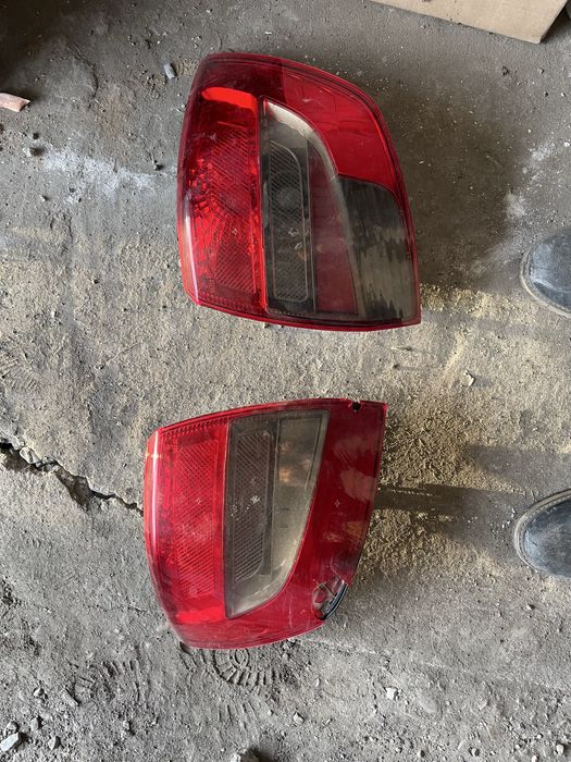 Продам задние фонари от лады гранты