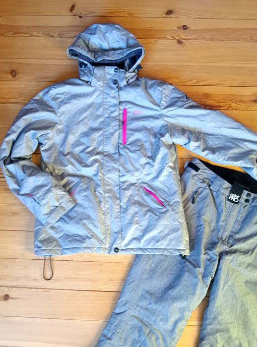 Спортен екип  McKinley р-р L/XL и д-р. Ски екипи
