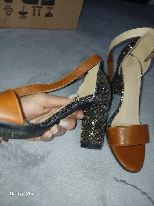 Sandale mărime 36