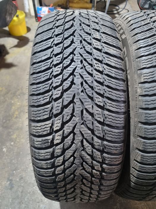 2 x Anvelope iarna 215/55/R17 98H Nokian WR Snowproof DOT 4021 Montaj