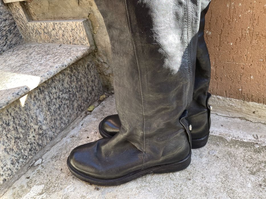 Ботуши от естествена кожа