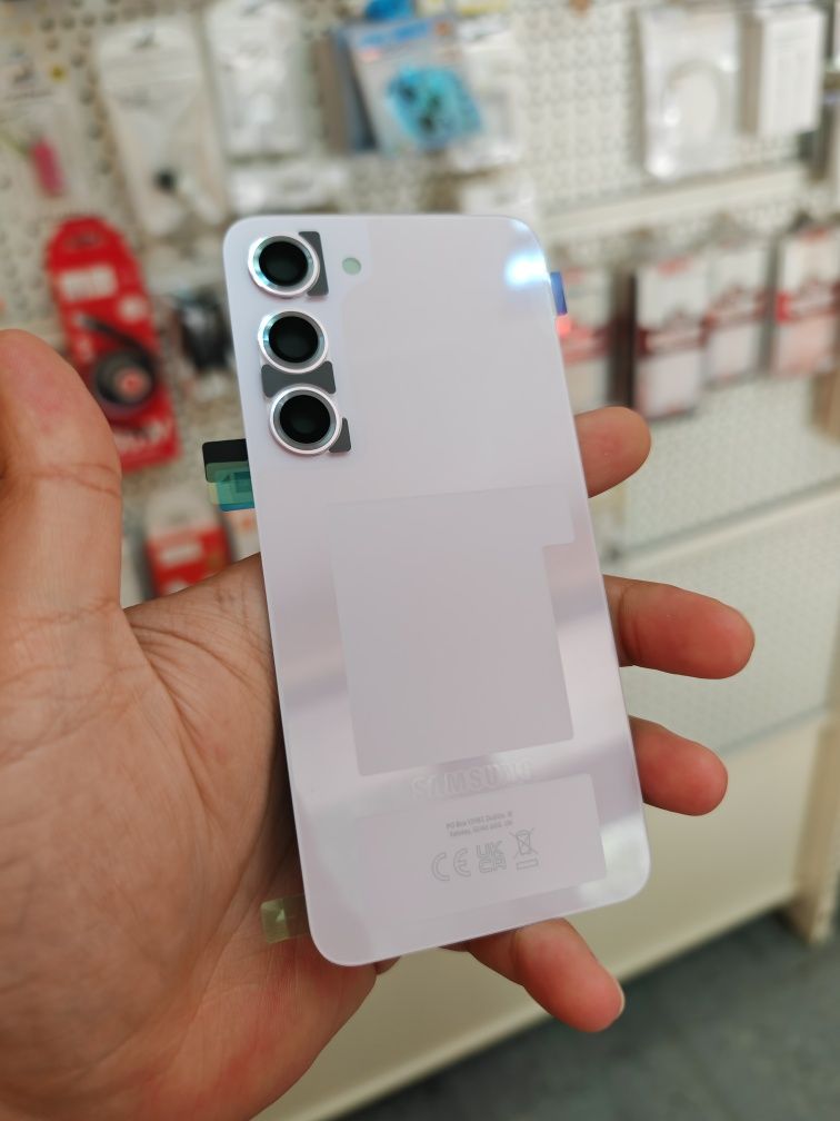 Оригинал нов заден капак за Samsung Galaxy S23 5G Lavender