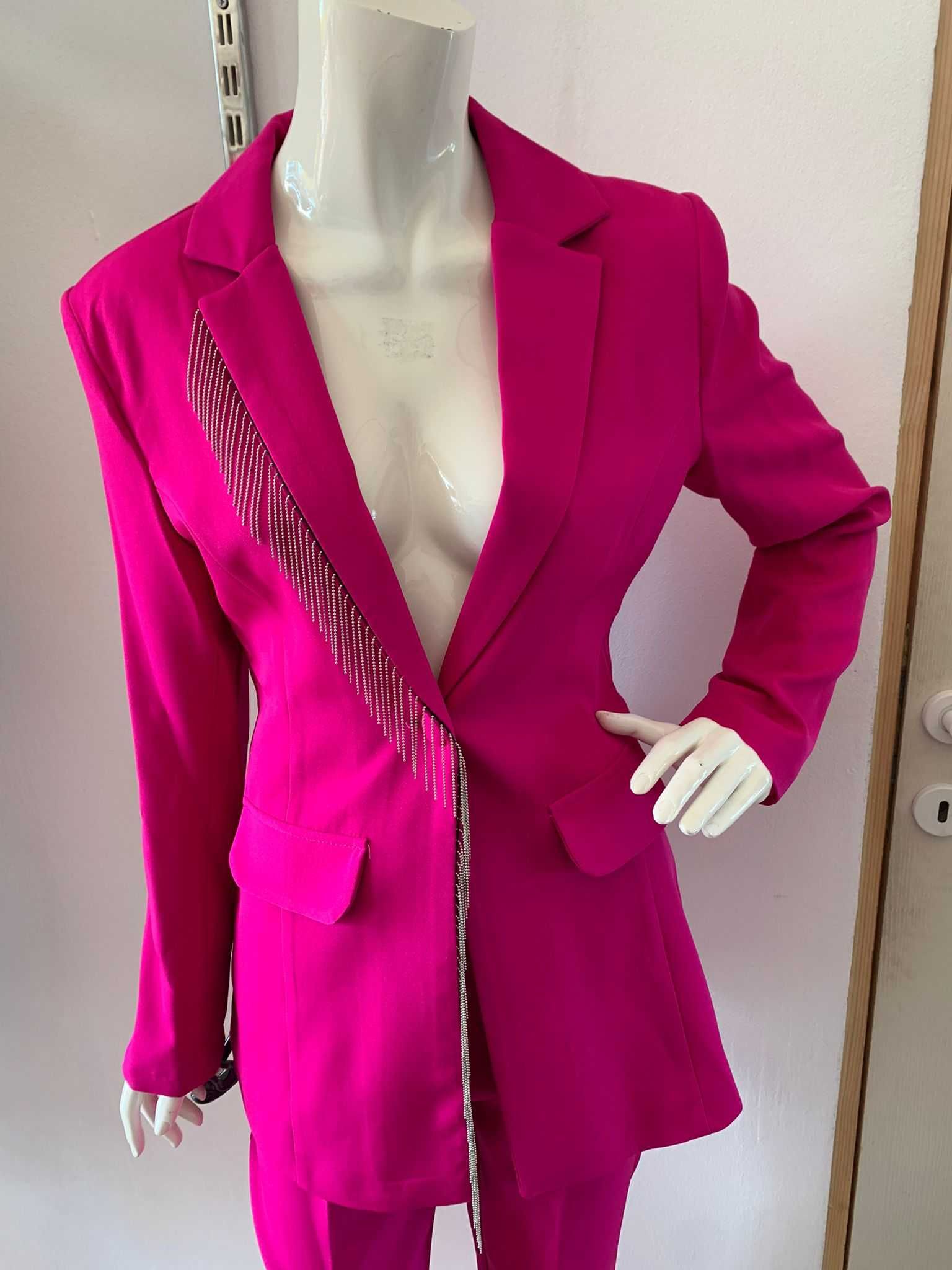 Costum damă elegant