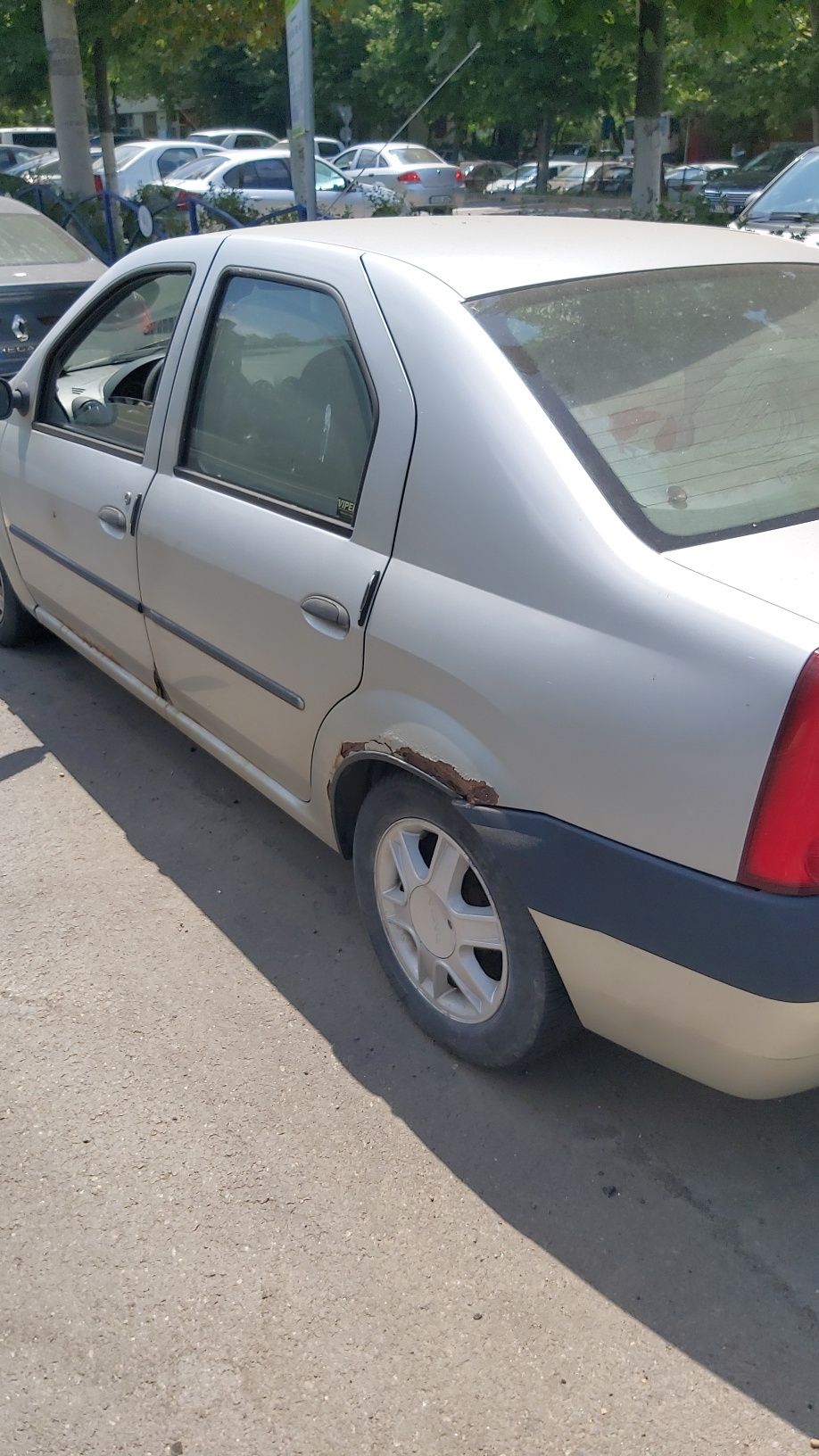 Dacia Logan 1,6 MPI,full option