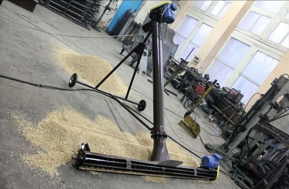 Подборщик зерна, шнековый сои, злаковых, порошковых материалов