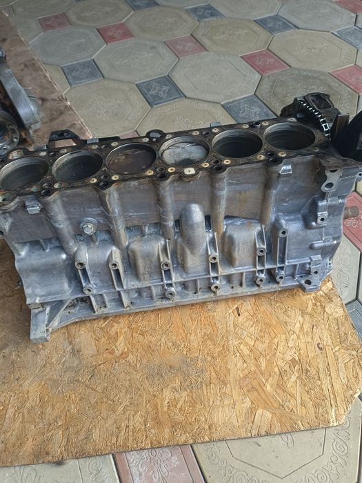 Продам блок БМВ м52