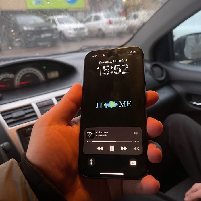 Продаю айфон 15 в хорошем состояний