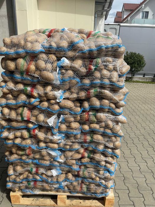 Vand cartofi consum,extra calitate