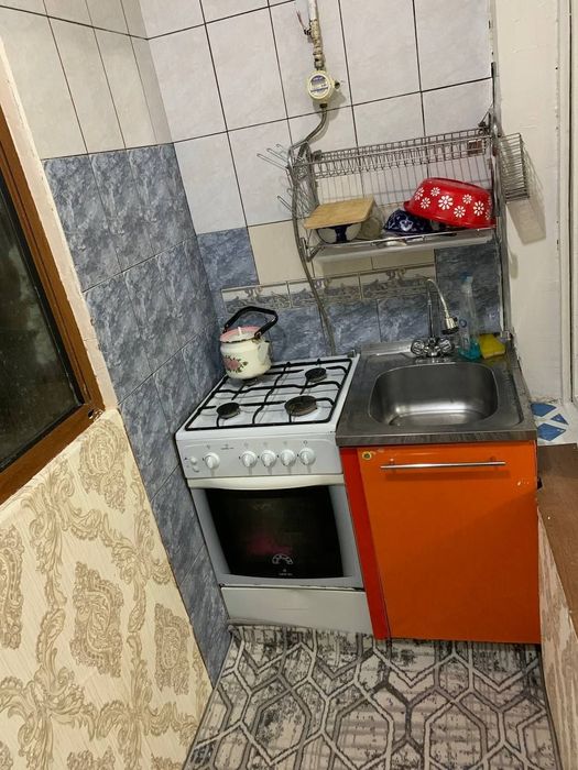 Квартира метро БИЙ 1/3/4 малосемейка