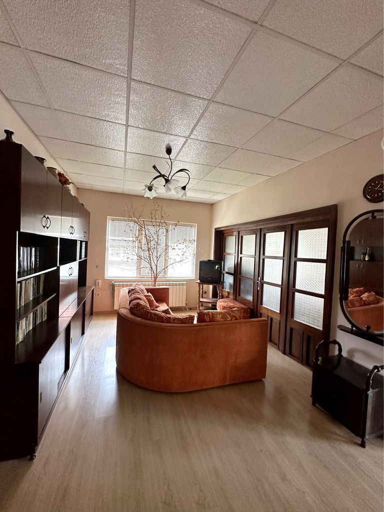 Продава се Къща в Бургас, Меден рудник - зона Г - 588 кв.м за 468 €/кв.м - Снимка #4