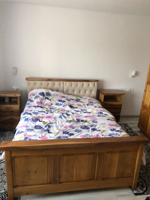 Mobila dormitor lemn masiv !
