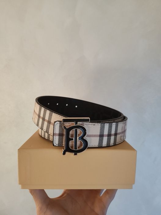 Curea Burrbery 2 Colors