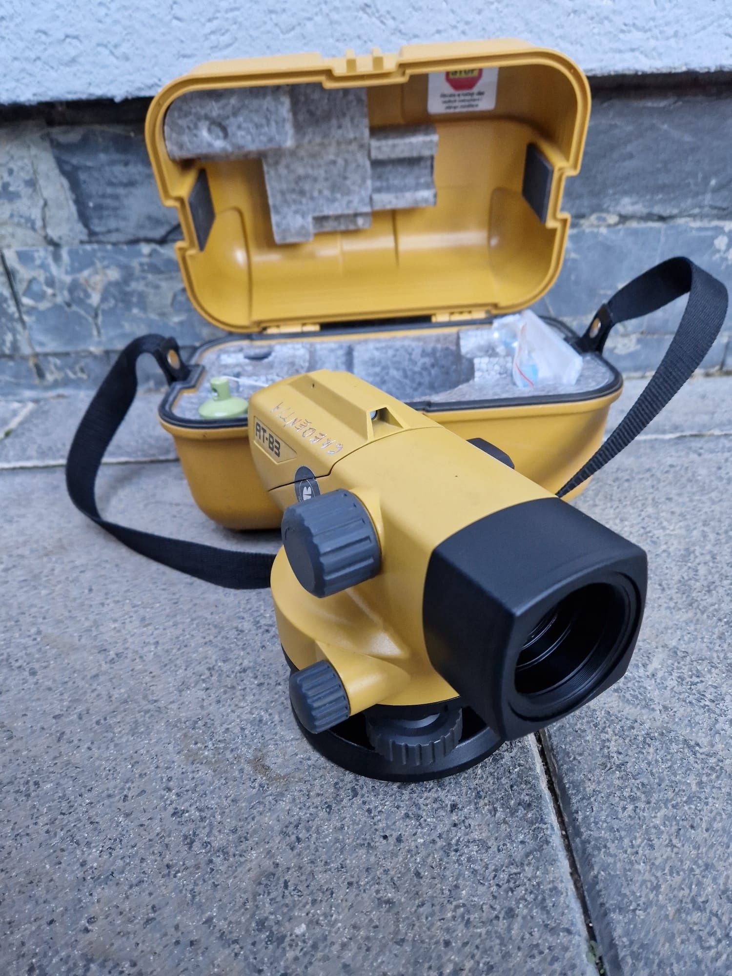 Topcon nivela optică