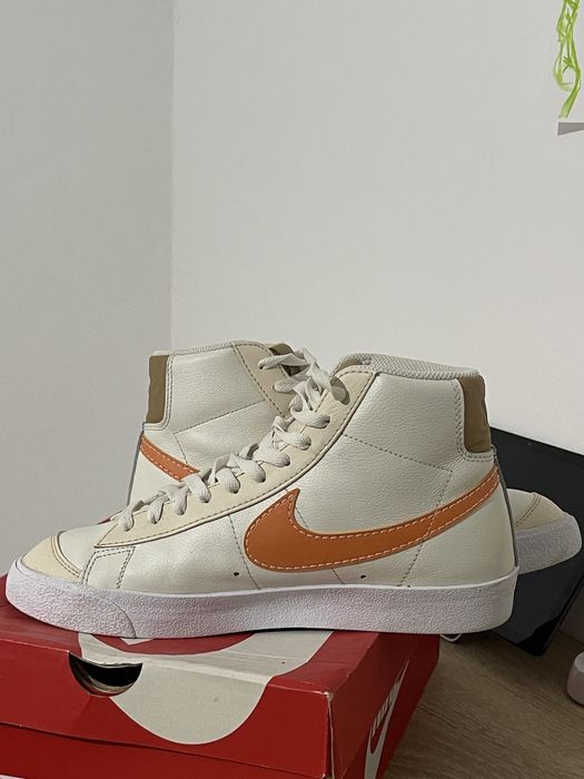 Nike blazer Emb male nr 42