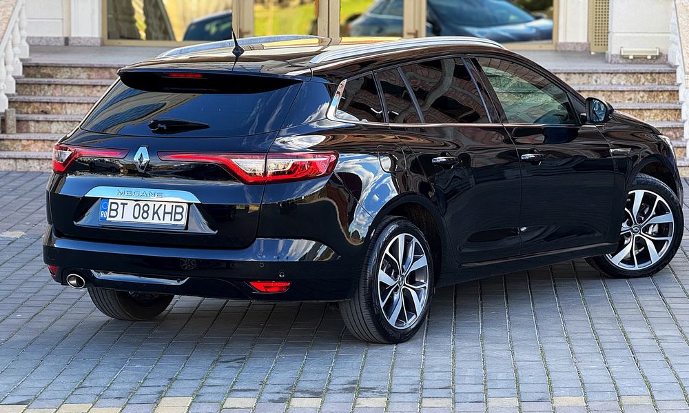 RENAULT MEGANE 2017 BOSE‼️Led Masaj Distronic Navi Piele Keyless‼️