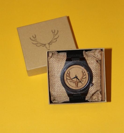 Деревянные часы. Часы из дерева. Бамбуковые часы. Наручные часы
