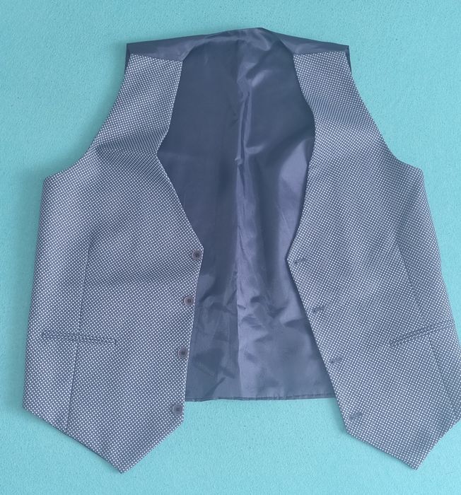 Sacou și vesta costum barbatesc