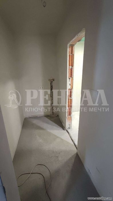 Продава се Двустаен апартамент в Пловдив, Кючук Париж - 68 кв.м за 1868 €/кв.м - Снимка #5