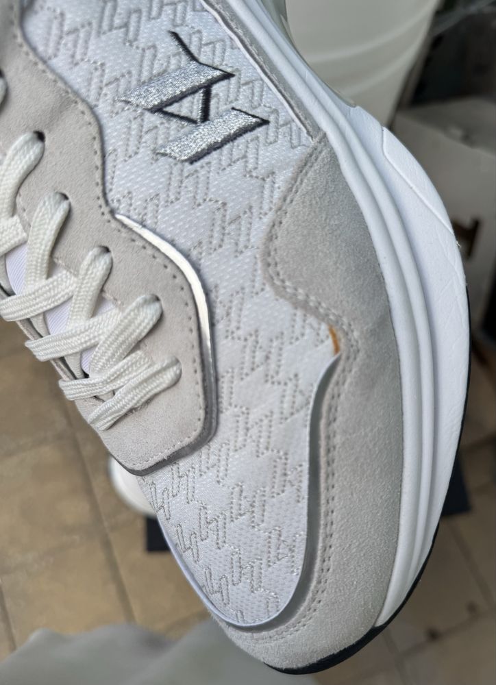 Karl Lagerfeld LUX FINESSE Monogram Lace Lo