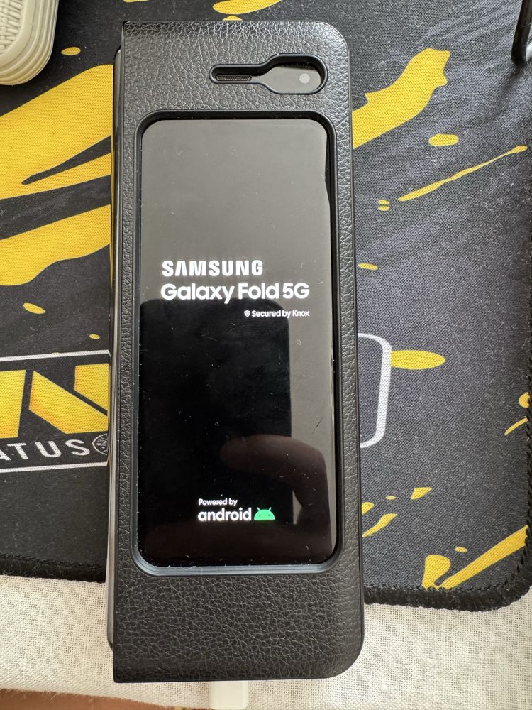 Продаю либо же обменяю samsung z fold 1 512gb
